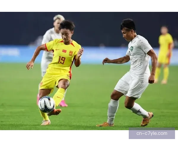 中国女足两连胜晋级但未来堪忧 米帅训练存隐患 中国女足两连胜晋级但未来堪忧 米帅训练存隐患